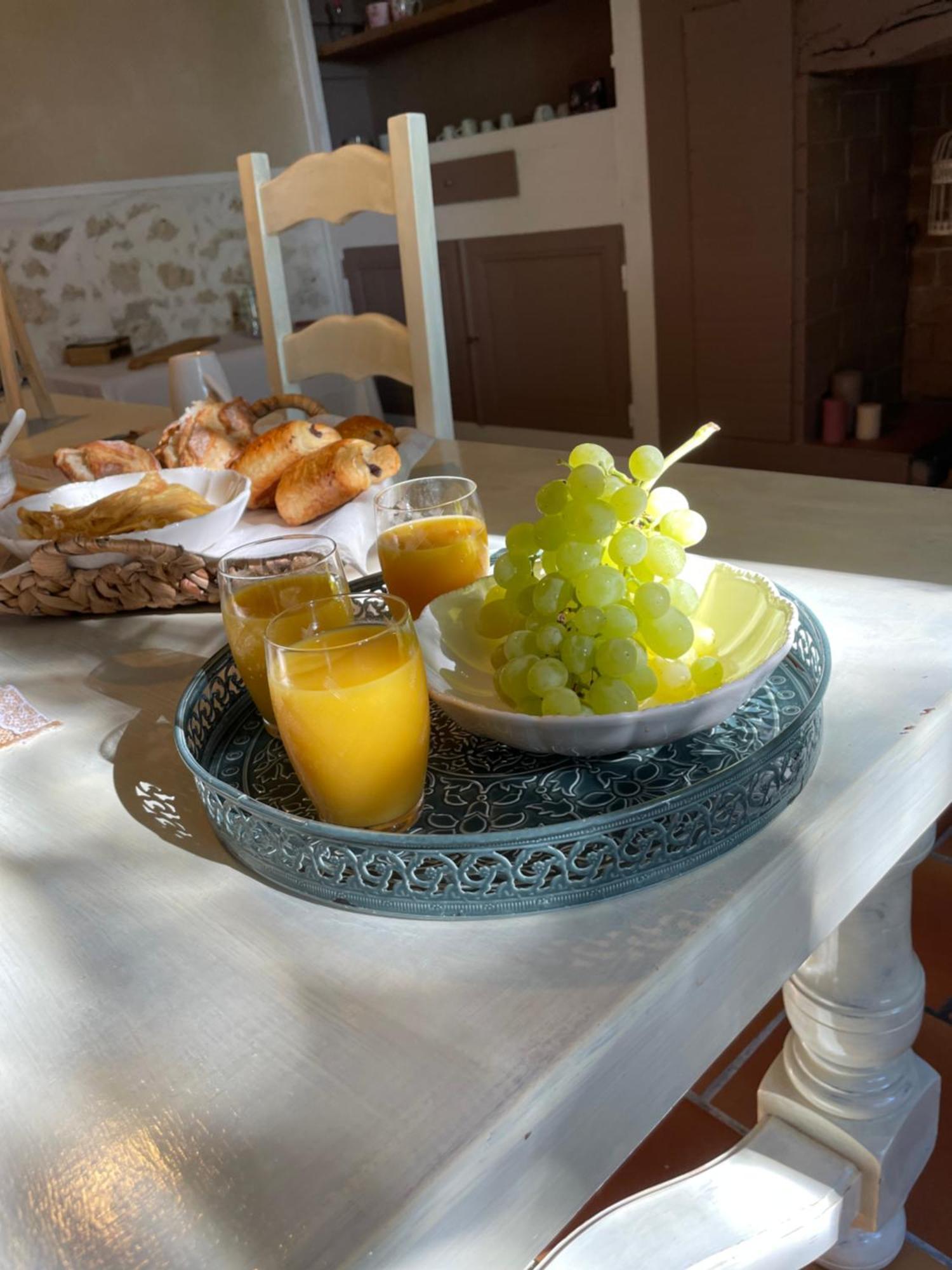 Bed and Breakfast La Boheme Condom Exterior foto